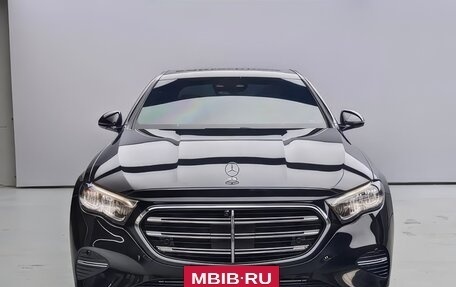 Mercedes-Benz E-Класс, 2025 год, 6 900 000 рублей, 4 фотография