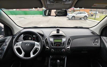 Hyundai ix35 I рестайлинг, 2011 год, 858 000 рублей, 12 фотография