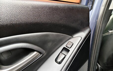 Hyundai ix35 I рестайлинг, 2011 год, 858 000 рублей, 10 фотография