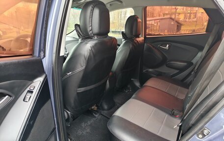 Hyundai ix35 I рестайлинг, 2011 год, 858 000 рублей, 9 фотография