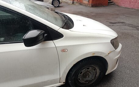 Volkswagen Polo VI (EU Market), 2019 год, 470 000 рублей, 2 фотография