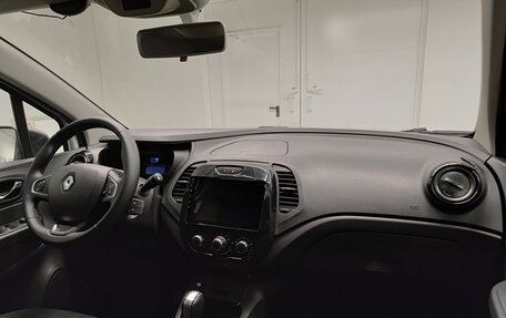 Renault Kaptur I рестайлинг, 2018 год, 1 236 000 рублей, 13 фотография