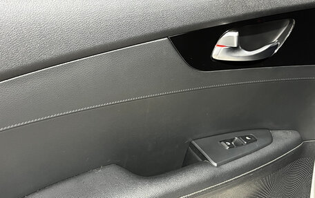 KIA Cerato IV, 2019 год, 1 560 000 рублей, 13 фотография