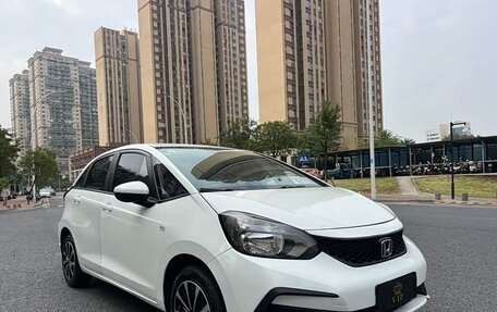 Honda Fit, 2021 год, 1 400 000 рублей, 5 фотография