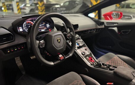 Lamborghini Huracán, 2018 год, 19 500 000 рублей, 5 фотография