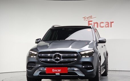 Mercedes-Benz GLE, 2024 год, 9 641 000 рублей, 3 фотография