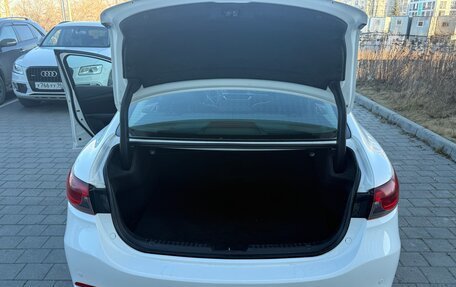 Mazda 6, 2018 год, 1 880 000 рублей, 11 фотография