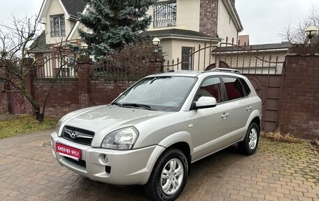 Hyundai Tucson III, 2008 год, 920 000 рублей, 1 фотография
