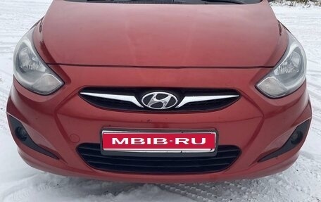 Hyundai Solaris II рестайлинг, 2011 год, 595 000 рублей, 11 фотография