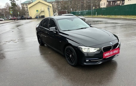 BMW 3 серия, 2015 год, 1 950 000 рублей, 3 фотография