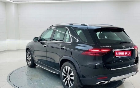 Mercedes-Benz GLE, 2025 год, 9 500 000 рублей, 3 фотография