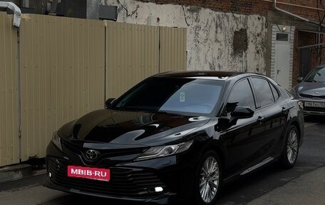 Toyota Camry, 2018 год, 2 769 000 рублей, 1 фотография