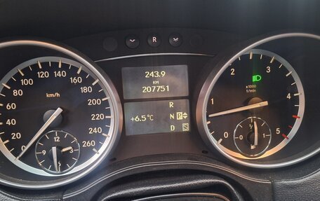 Mercedes-Benz GL-Класс, 2012 год, 2 750 000 рублей, 8 фотография