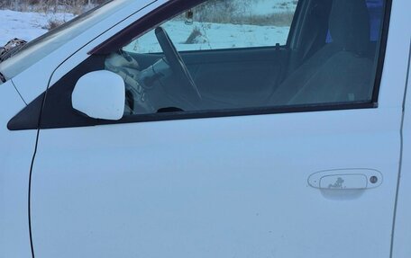 Toyota Vitz, 2001 год, 260 000 рублей, 17 фотография