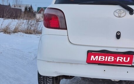 Toyota Vitz, 2001 год, 260 000 рублей, 13 фотография