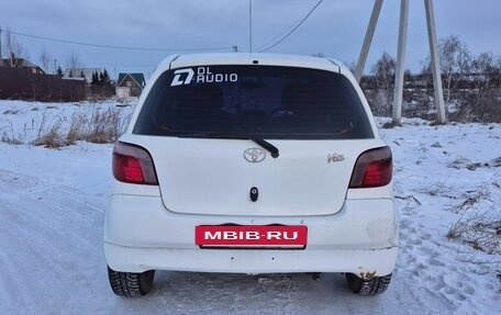 Toyota Vitz, 2001 год, 260 000 рублей, 15 фотография