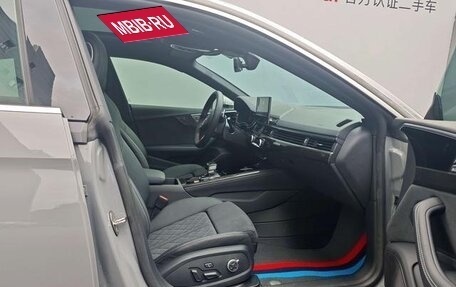 Audi RS 5, 2023 год, 10 640 000 рублей, 14 фотография