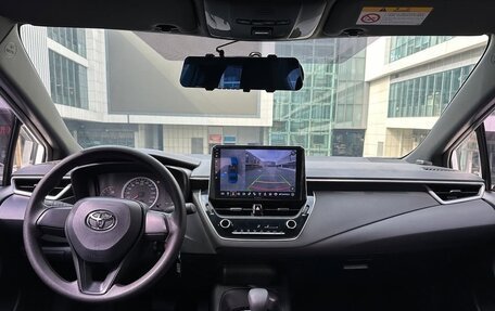 Toyota Corolla, 2021 год, 1 650 000 рублей, 6 фотография