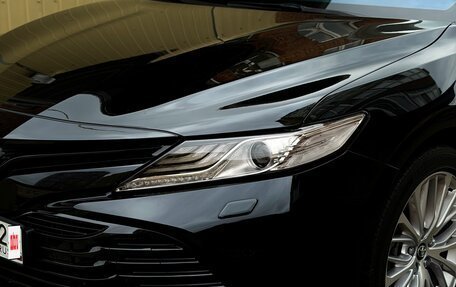 Toyota Camry, 2018 год, 2 769 000 рублей, 3 фотография