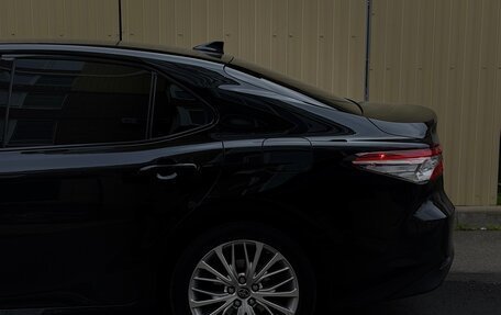 Toyota Camry, 2018 год, 2 769 000 рублей, 10 фотография