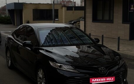 Toyota Camry, 2018 год, 2 769 000 рублей, 8 фотография