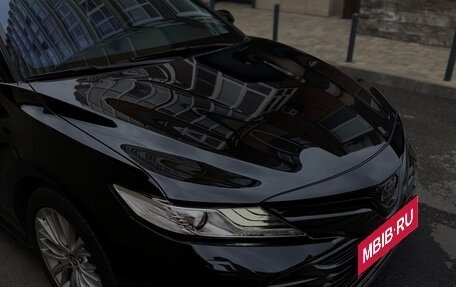 Toyota Camry, 2018 год, 2 769 000 рублей, 6 фотография