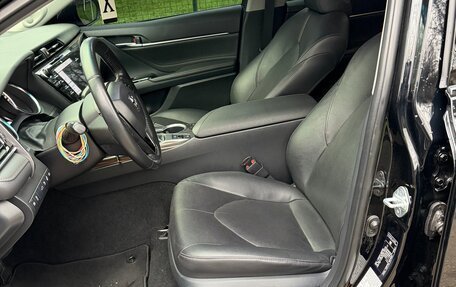 Toyota Camry, 2018 год, 2 769 000 рублей, 16 фотография