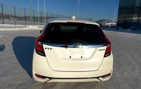 Honda Fit III, 2018 год, 1 190 000 рублей, 4 фотография