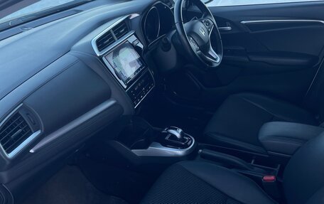 Honda Fit III, 2018 год, 1 190 000 рублей, 18 фотография