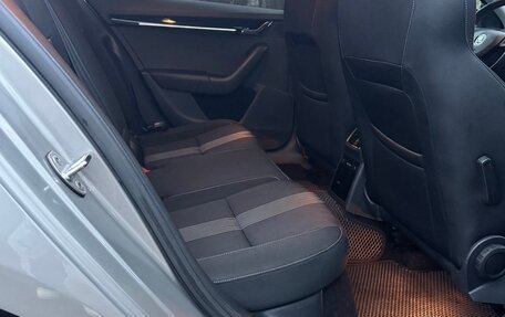 Skoda Octavia, 2017 год, 1 300 000 рублей, 14 фотография