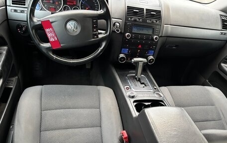Volkswagen Touareg III, 2008 год, 850 000 рублей, 11 фотография