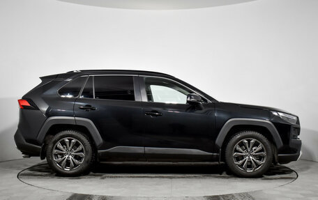 Toyota RAV4, 2024 год, 3 990 000 рублей, 4 фотография