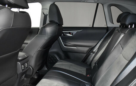 Toyota RAV4, 2024 год, 3 990 000 рублей, 12 фотография