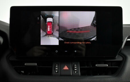 Toyota RAV4, 2024 год, 3 990 000 рублей, 17 фотография