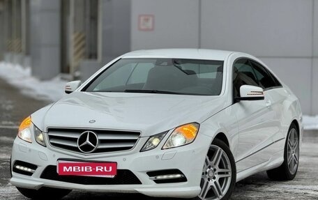 Mercedes-Benz E-Класс, 2012 год, 1 499 999 рублей, 2 фотография