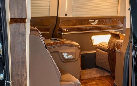 Mercedes-Benz V-Класс, 2025 год, 22 690 000 рублей, 6 фотография