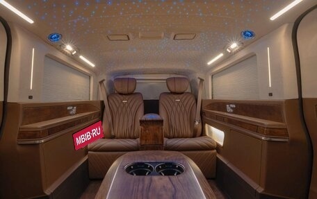 Mercedes-Benz V-Класс, 2025 год, 22 690 000 рублей, 9 фотография