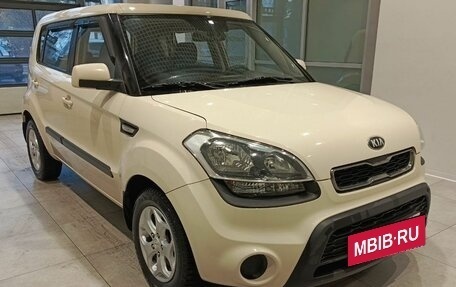 KIA Soul I рестайлинг, 2013 год, 925 000 рублей, 3 фотография