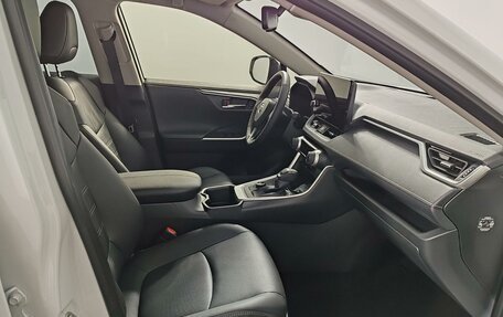 Toyota RAV4, 2025 год, 6 590 000 рублей, 9 фотография