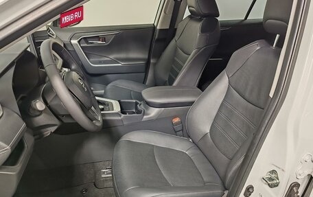 Toyota RAV4, 2025 год, 6 590 000 рублей, 11 фотография