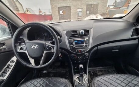 Hyundai Solaris II рестайлинг, 2014 год, 604 000 рублей, 14 фотография