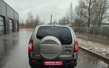 Chevrolet Niva I рестайлинг, 2011 год, 380 000 рублей, 6 фотография