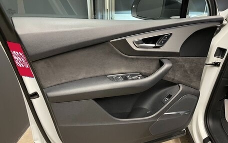 Audi Q7, 2017 год, 4 000 000 рублей, 12 фотография