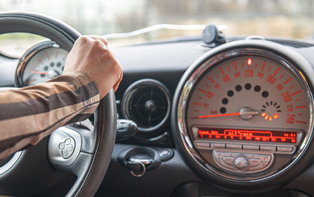 MINI Hatch, 2008 год, 1 100 000 рублей, 11 фотография