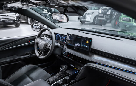 Toyota Camry, 2025 год, 4 800 000 рублей, 3 фотография