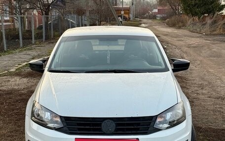 Volkswagen Polo VI (EU Market), 2019 год, 820 000 рублей, 2 фотография