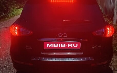 Infiniti QX50 I рестайлинг, 2013 год, 2 100 000 рублей, 29 фотография