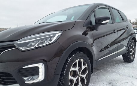 Renault Kaptur I рестайлинг, 2018 год, 1 699 000 рублей, 2 фотография
