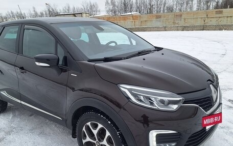 Renault Kaptur I рестайлинг, 2018 год, 1 699 000 рублей, 6 фотография