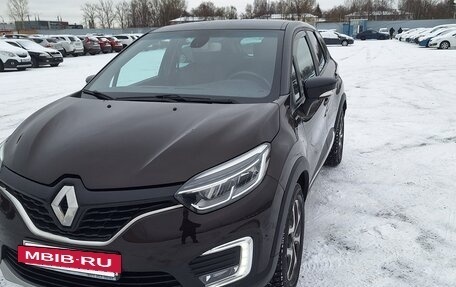 Renault Kaptur I рестайлинг, 2018 год, 1 699 000 рублей, 3 фотография